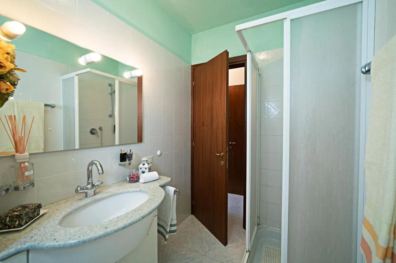 Apartment Bon Bon 2 - Regarda Travel Lazise Italy